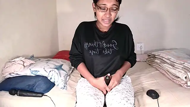 indiansweetflava online show from 07/07/26, 11:47