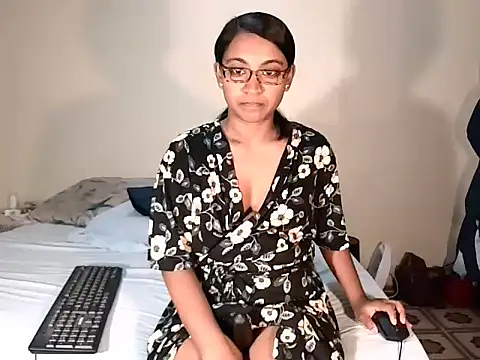 indiansweetflava online show from 11/11/25, 06:47