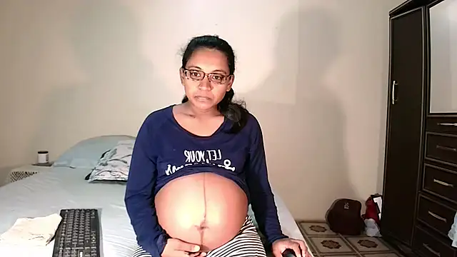 indiansweetflava online show from 04/25/26, 03:53