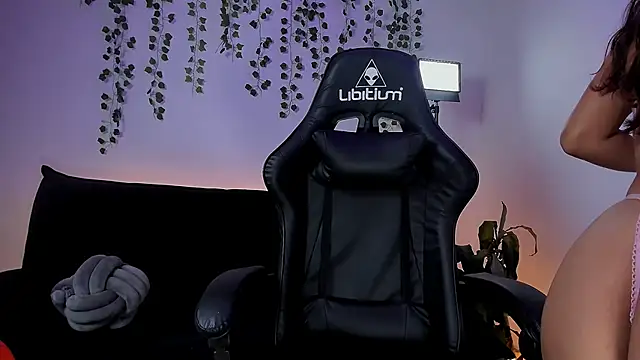 sara doll77 online show from 03/11/26, 07:08