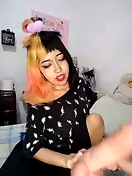 Snapshot of YukiRam chatting on 10/03/25, 02:48 YukiRam online show from 10/03/25, 02:48