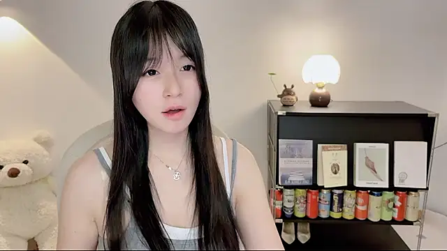 Onechestnut online show from 06/14/26, 12:39