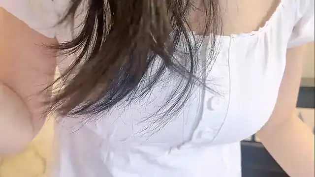 Onechestnut online show from 11/13/25, 05:44