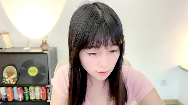 Onechestnut online show from 07/13/26, 11:09