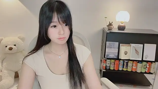 Onechestnut online show from 06/08/26, 03:12
