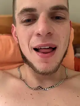 macho1347 online show from 10/10/25, 08:37