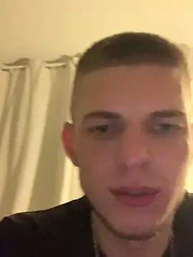 macho1347 online show from 09/29/25, 11:54