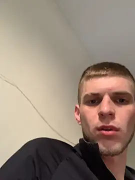 macho1347 online show from 02/19/26, 03:31