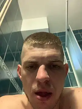 macho1347 online show from 12/18/25, 08:41