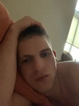 macho1347 online show from 04/12/26, 05:22