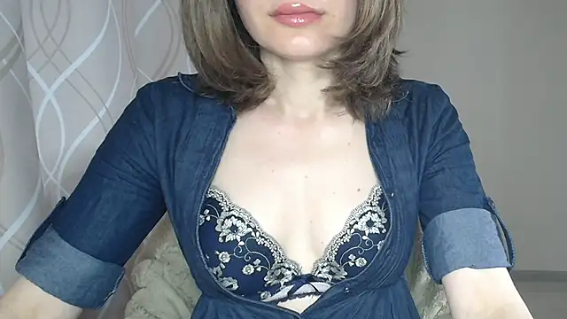 miss  Sophie online show from 06/03/26, 08:15