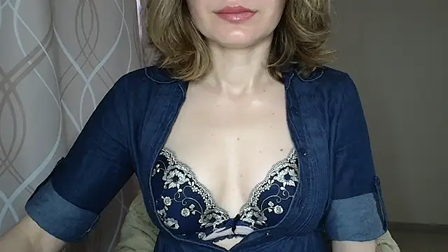 miss  Sophie online show from 05/03/26, 08:30