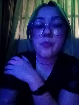 Snapshot of Dulcedeanis chatting on 01/15/26, 06:39 Dulcedeanis online show from 01/15/26, 06:39