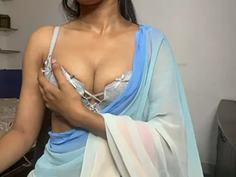 Snapshot of Ziyaa_1 chatting on 06/30/26, 04:23 Ziyaa 1 online show from 06/30/26, 04:23