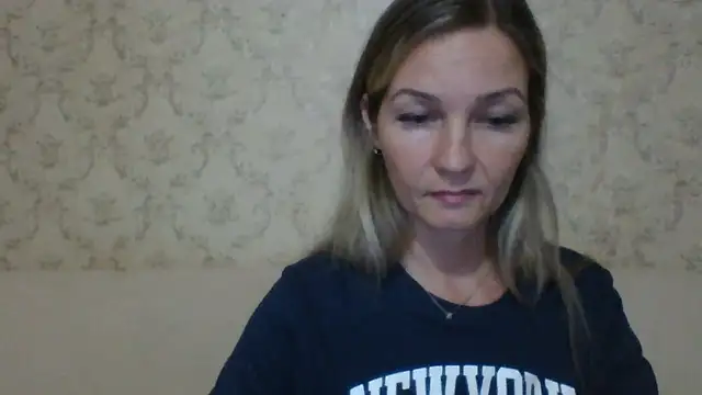 sweetriki online show from 11/18/25, 06:55