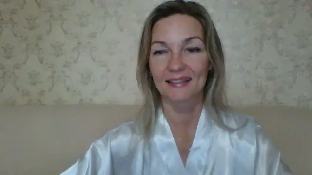Snapshot of sweetriki chatting on 10/19/25, 11:24 sweetriki online show from 10/19/25, 11:24