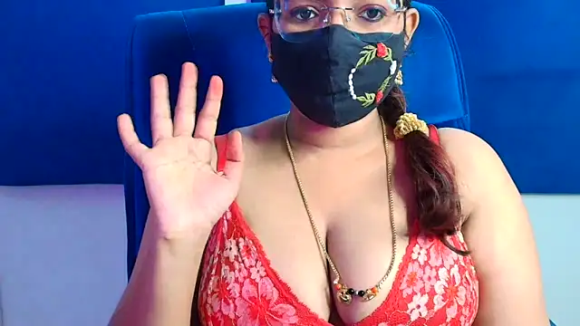 Snapshot of Anjalistar chatting on 06/18/26, 04:00 Anjalistar online show from 06/18/26, 04:00