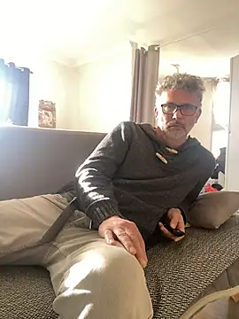 max219 online show from 03/29/26, 04:19