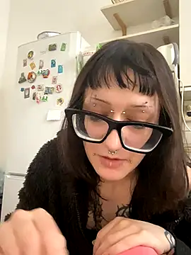 severingratty online show from 11/18/25, 09:34