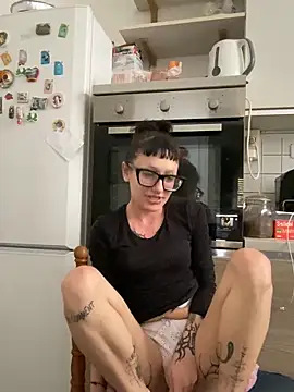 severingratty online show from 10/25/25, 06:56