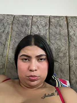 Snapshot of ValentinaBreats chatting on 07/14/26, 11:55 ValentinaBreats online show from 07/14/26, 11:55