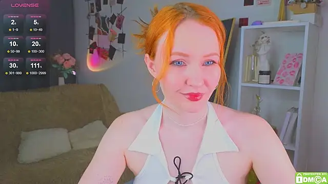 JoyceJones online show from 10/16/25, 07:44