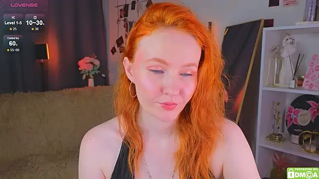 JoyceJones online show from 11/18/25, 08:12