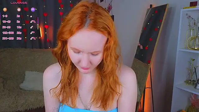 Snapshot of JoyceJones chatting on 03/10/26, 08:46 JoyceJones online show from 03/10/26, 08:46