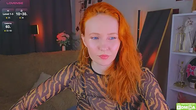 JoyceJones online show from 11/23/25, 08:19