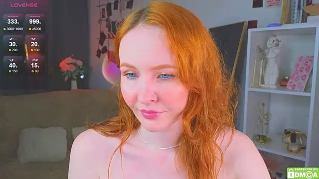 JoyceJones online show from 10/28/25, 08:08