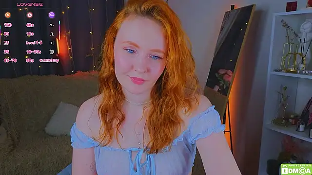 Snapshot of JoyceJones chatting on 02/12/26, 08:30 JoyceJones online show from 02/12/26, 08:30