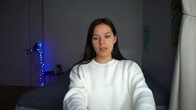 EwelynScott online show from 12/05/25, 02:10