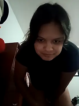 Snapshot of luluboobs9 chatting on 02/11/26, 09:25 luluboobs9 online show from 02/11/26, 09:25