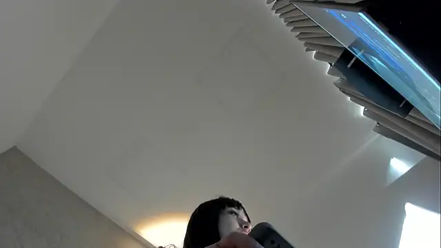 Lunaa bellaa online show from 11/10/25, 07:30