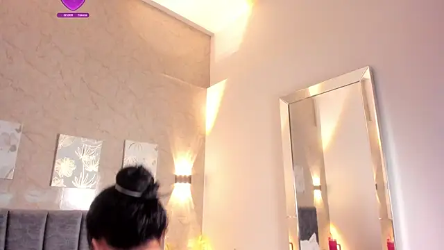 Snapshot of Lunaa_bellaa chatting on 09/19/25, 08:02 Lunaa bellaa online show from 09/19/25, 08:02