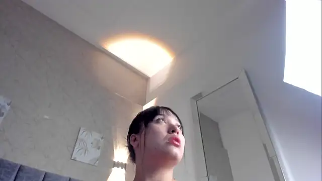 Lunaa bellaa online show from 11/26/25, 07:47