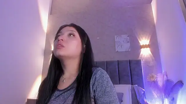 Lunaa bellaa online show from 03/28/26, 07:48