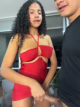 Snapshot of Rose-andres chatting on 06/04/26, 02:49 Rose-andres online show from 06/04/26, 02:49