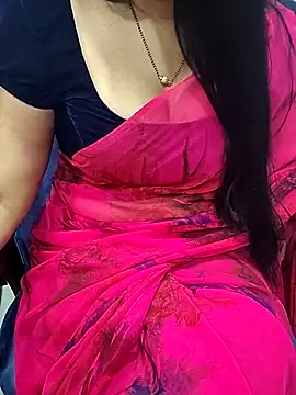 Anuforyou19 online show from 10/31/25, 05:09