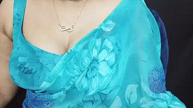 Anuforyou19 online show from 11/18/25, 04:43