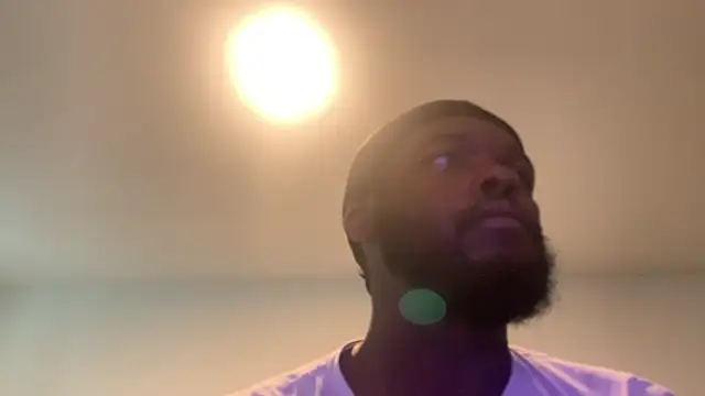 sneakdalink online show from 11/15/25, 03:49