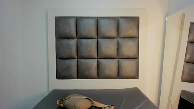 Mia lopez   online show from 09/16/25, 01:01