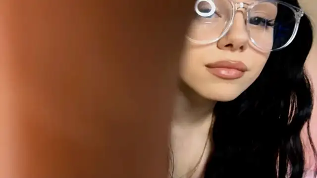 KateHardcastle online show from 10/22/25, 03:00