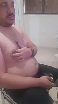 Urso Nerd online show from 11/18/25, 03:59