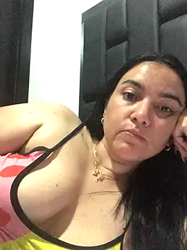 Snapshot of sweetdulcexxx chatting on 10/19/25, 08:11 sweetdulcexxx online show from 10/19/25, 08:11