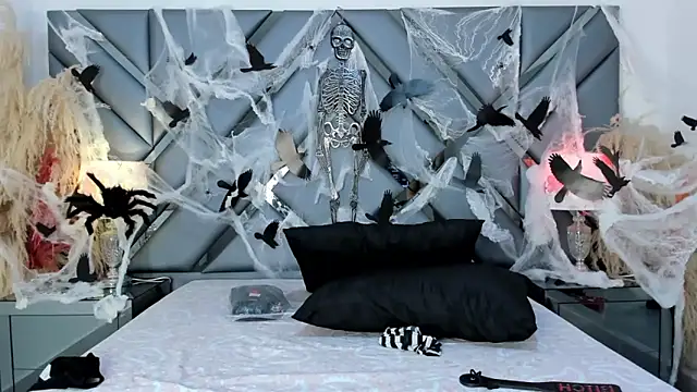 Milan LewisS online show from 10/29/25, 12:15