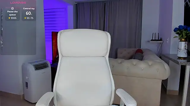 MeganScott online show from 11/25/25, 12:00