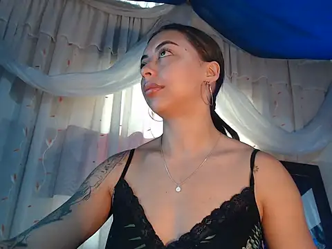 kendraof online show from 07/24/26, 02:46