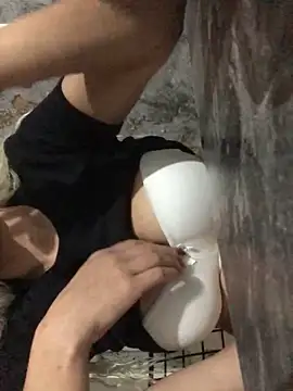 AlevNaz online show from 10/22/25, 02:55