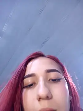 NataliaPrada s online show from 10/26/25, 02:23